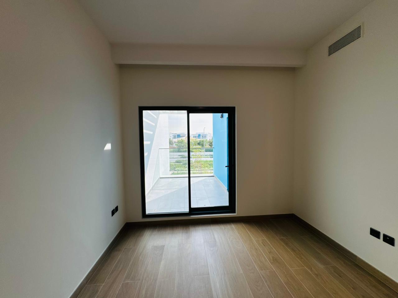 Brand New | Gated Community | Close To Park And Pool