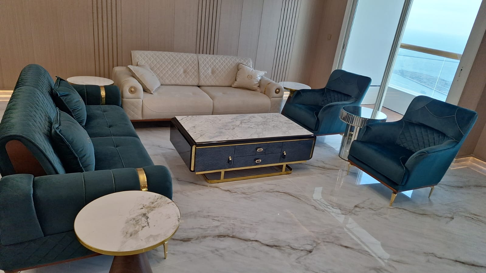 LUXURY 4BR APARTMENT | AMAZING VIEWS | HIGH FLOOR