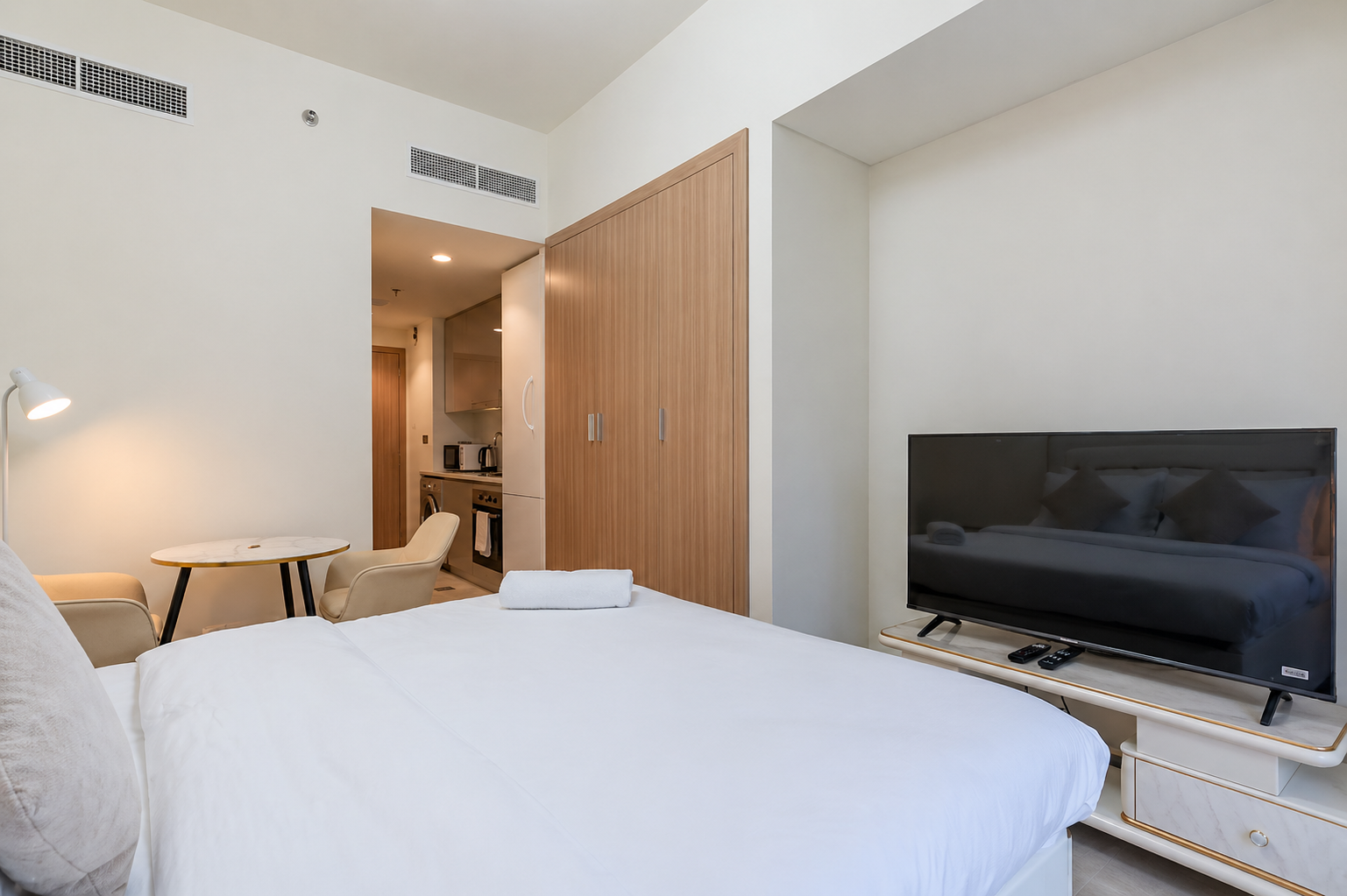 Furnished Studio | Ready to Move | Chiller Free