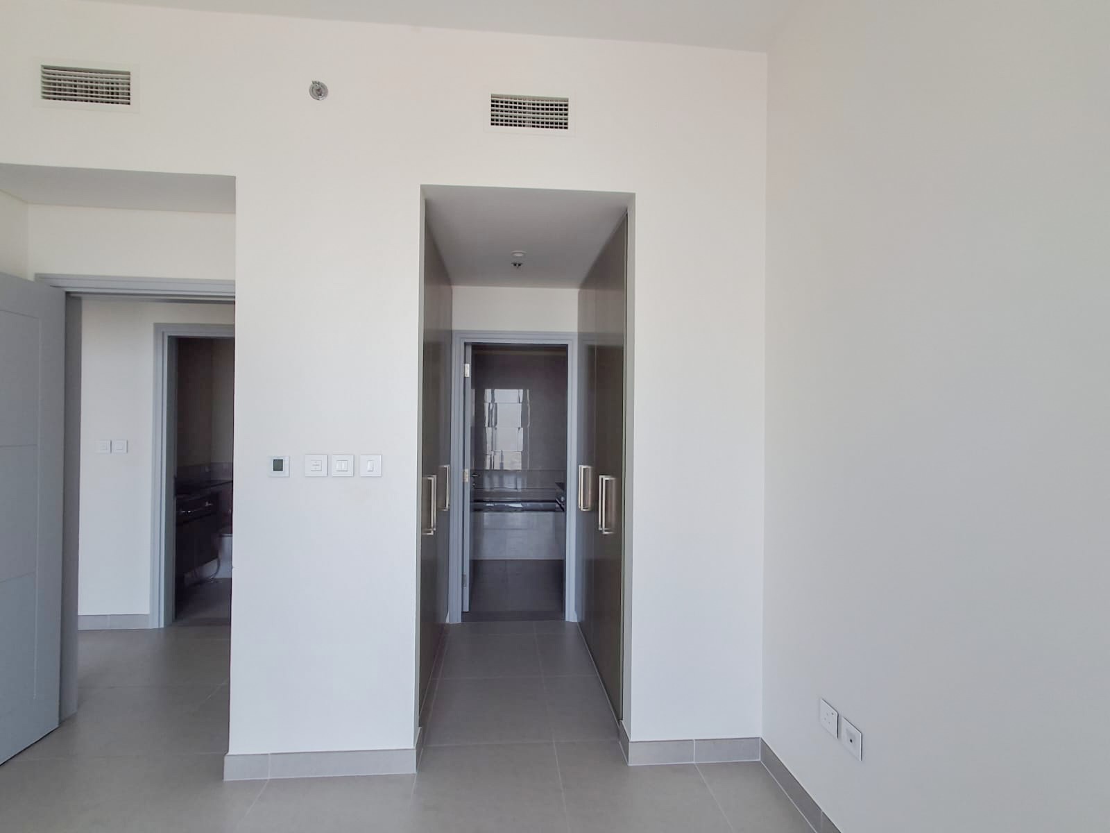 2BR Apartment | Huge Layout | Skyline View